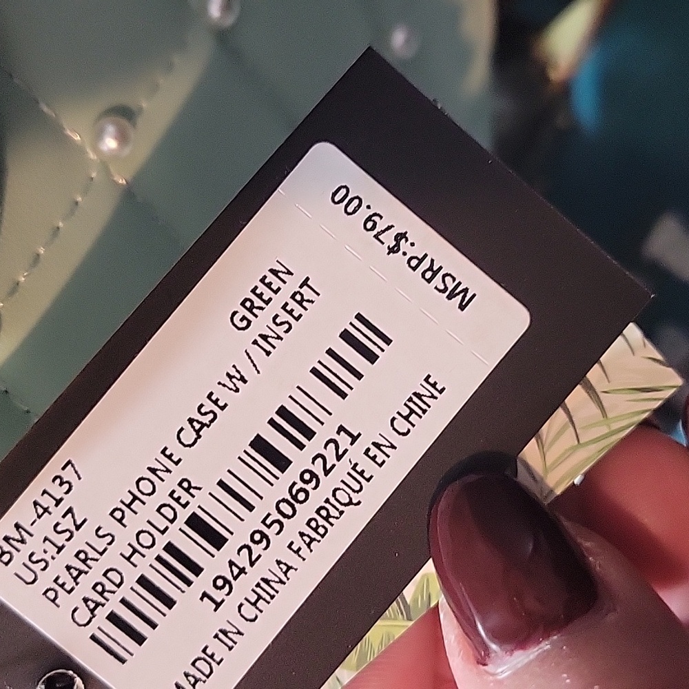 Badgley Mischka Mint Quilted Phone Case Crossbody - Picture 3 of 7